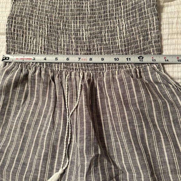 1 State Striped Smocked Off-The-Shoulder Jumpsuit - Size M - Picture 15 of 16